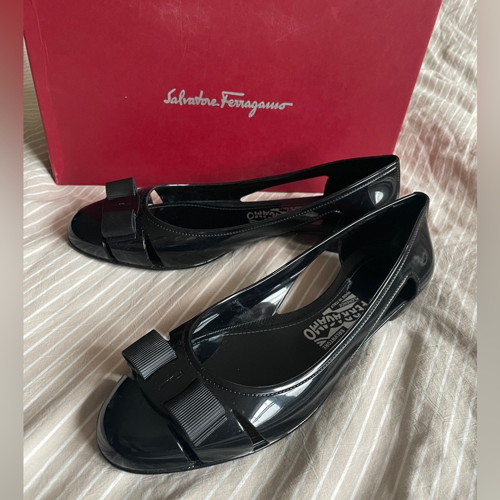 Salvatore Ferragamo Jelly ballet flat with Vara Bow
